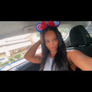Meet your Posher, Symone